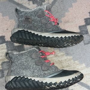 Sorel Out N About duck boots